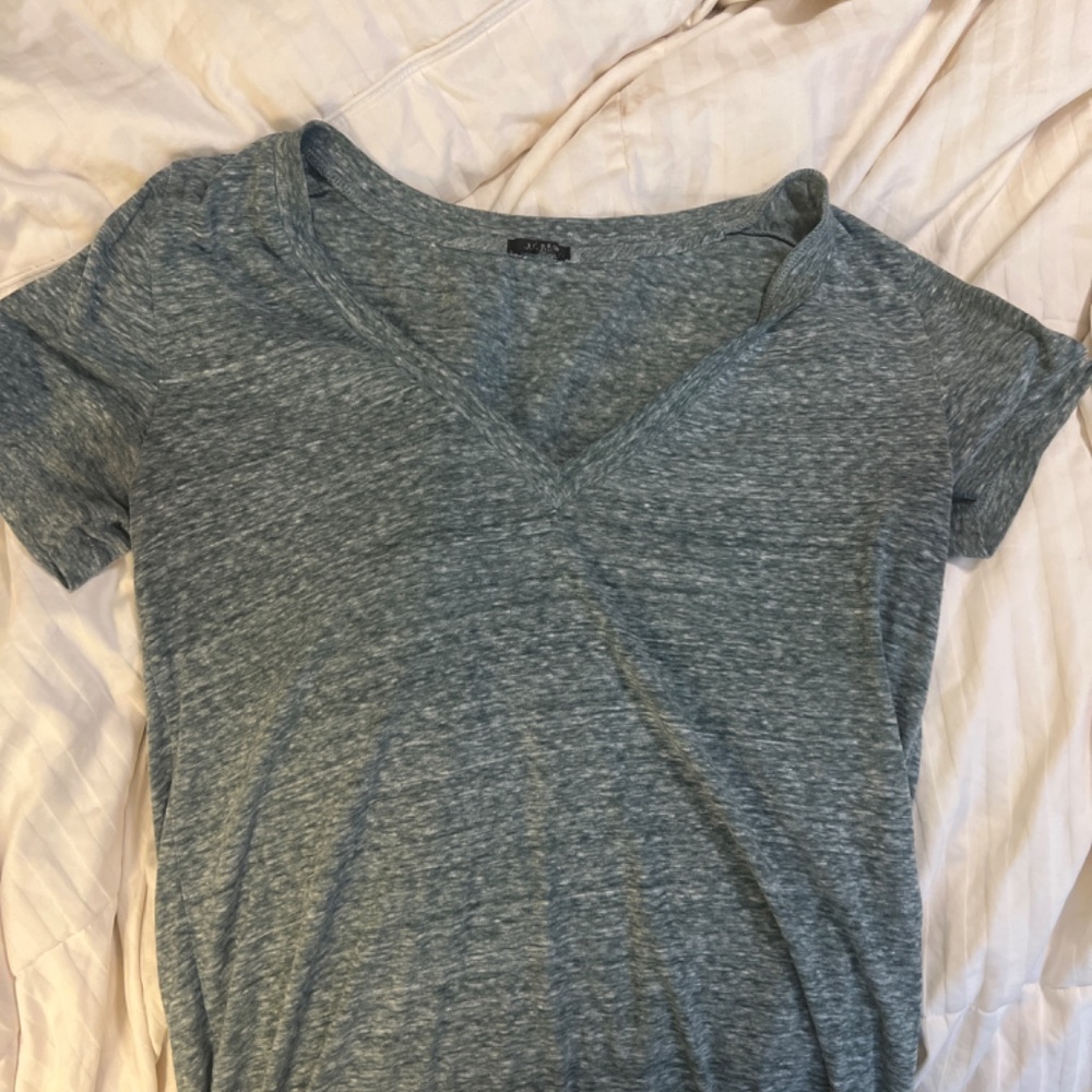 V-Neck - Picture 2 of 2